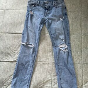 Abercrombie & Fitch Light Blue Distressed Slim Jeans size 32/30